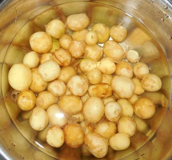 Молодой картофель мелкий. Мелкая картошка. Сорт картофеля бейби. Картофель. Мелкая картошка.