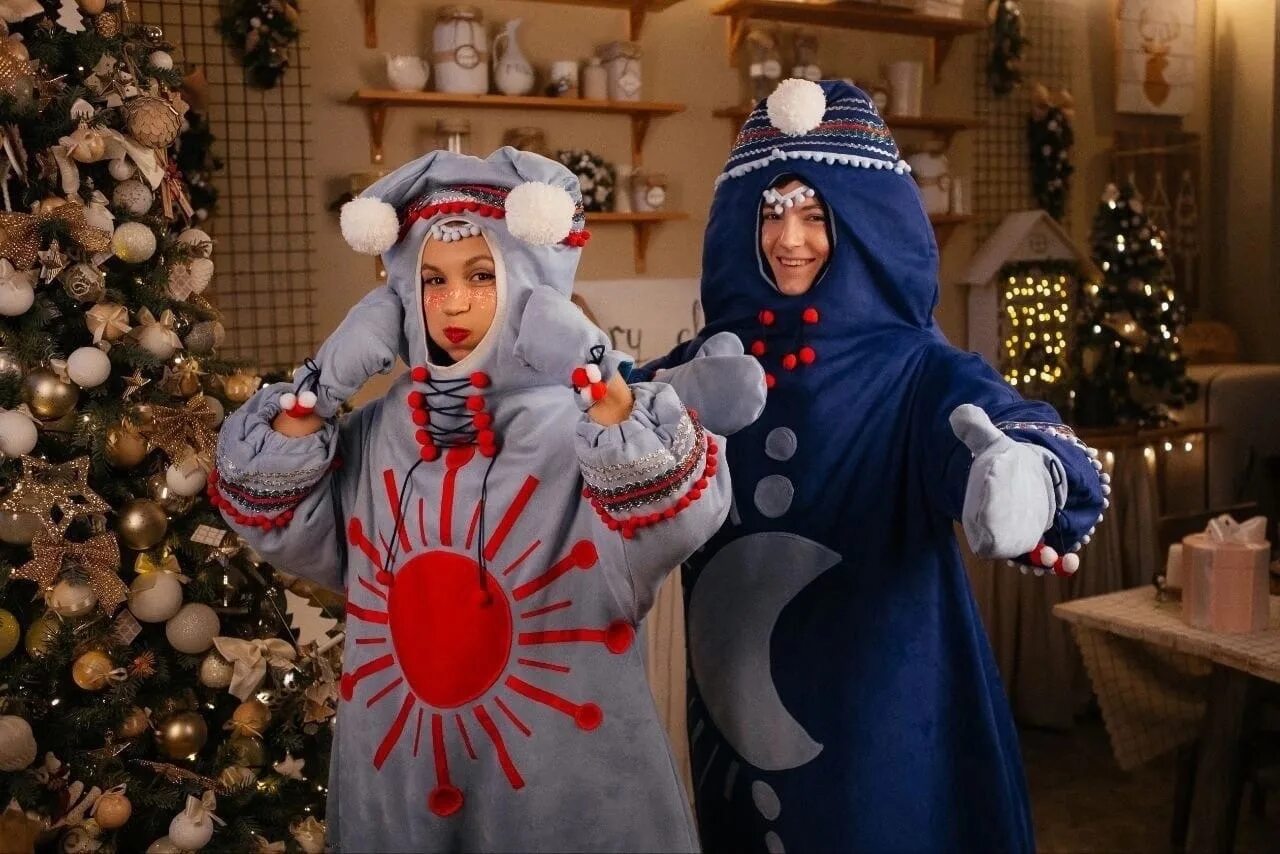 Новогодний экспресс станции. Полярный экспресс the polar express, мультфильм, 2004. Поезд новогодний для афиши. Приглашаем в новогоднее путешествие. Полярный экспресс уникальное путешествие.