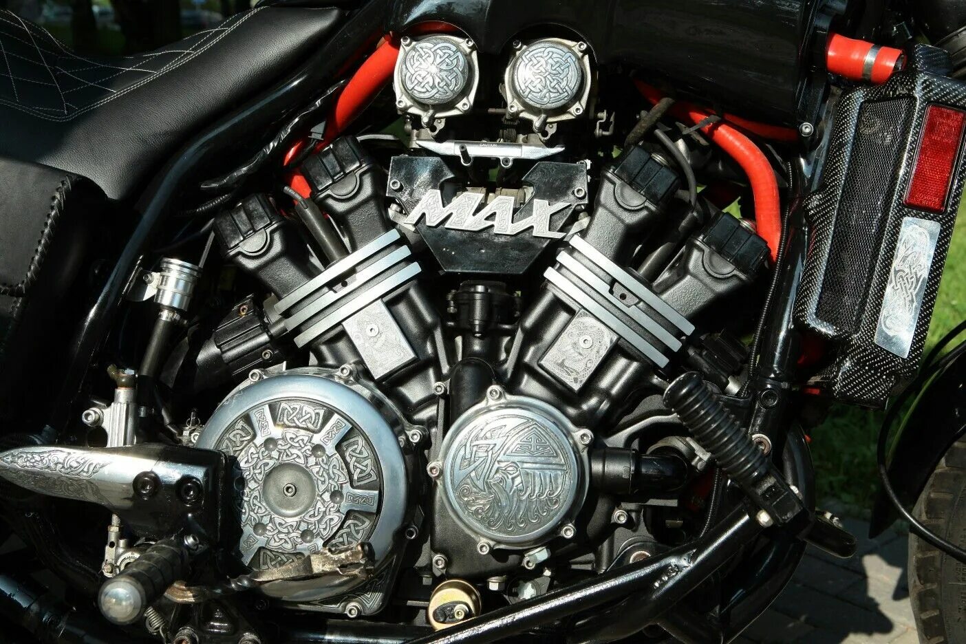 Yamaha v8. Yamaha v8
