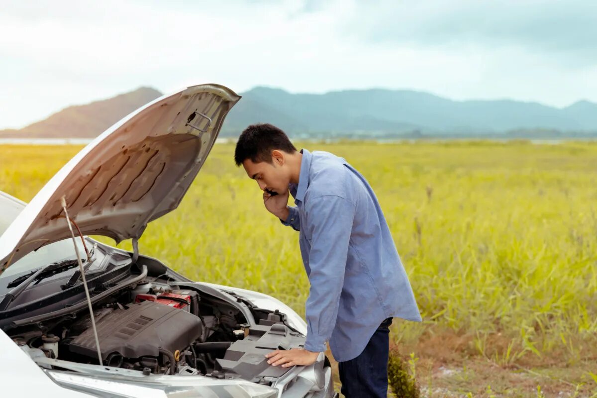 Какие проблемы могут быть с машиной. Проблемы с машиной. breakdown service. car breakdown. bmw roadside assistance.