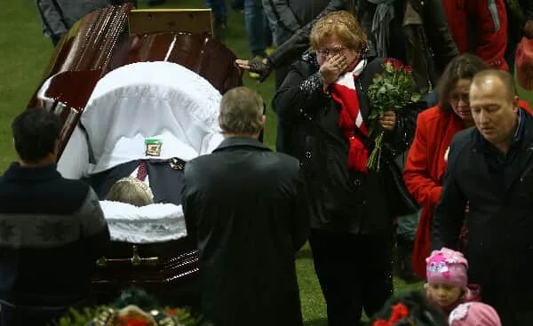 анатолий васильев похороны. похороны федора добронравова. олег янковский поорошы. вадим чернобров похороны. фёдор добронравов похороны.