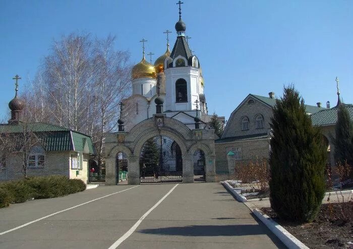 Свято николо васильевский. Николо-Васильевский монастырь Никольское Свято Успенский. Свято Никольский Васильевский монастырь в Донецкой области. Свято Никольский Васильевский монастырь Никольское. Свято-Успенский Никольский монастырь Донецкая область.