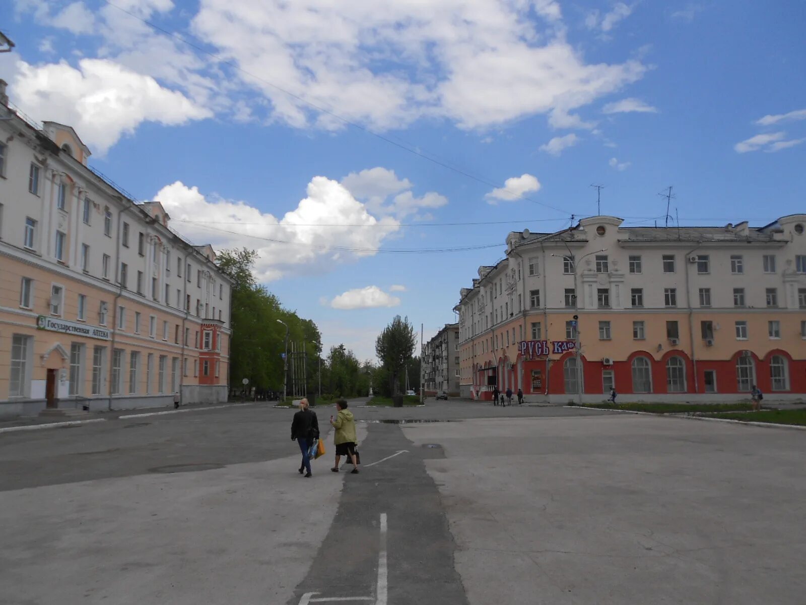 Ремонт североуральск. Североуральск площадь города. Город Североуральск Свердловской области. Североуральск центр города. Североуральск достопримечательности.