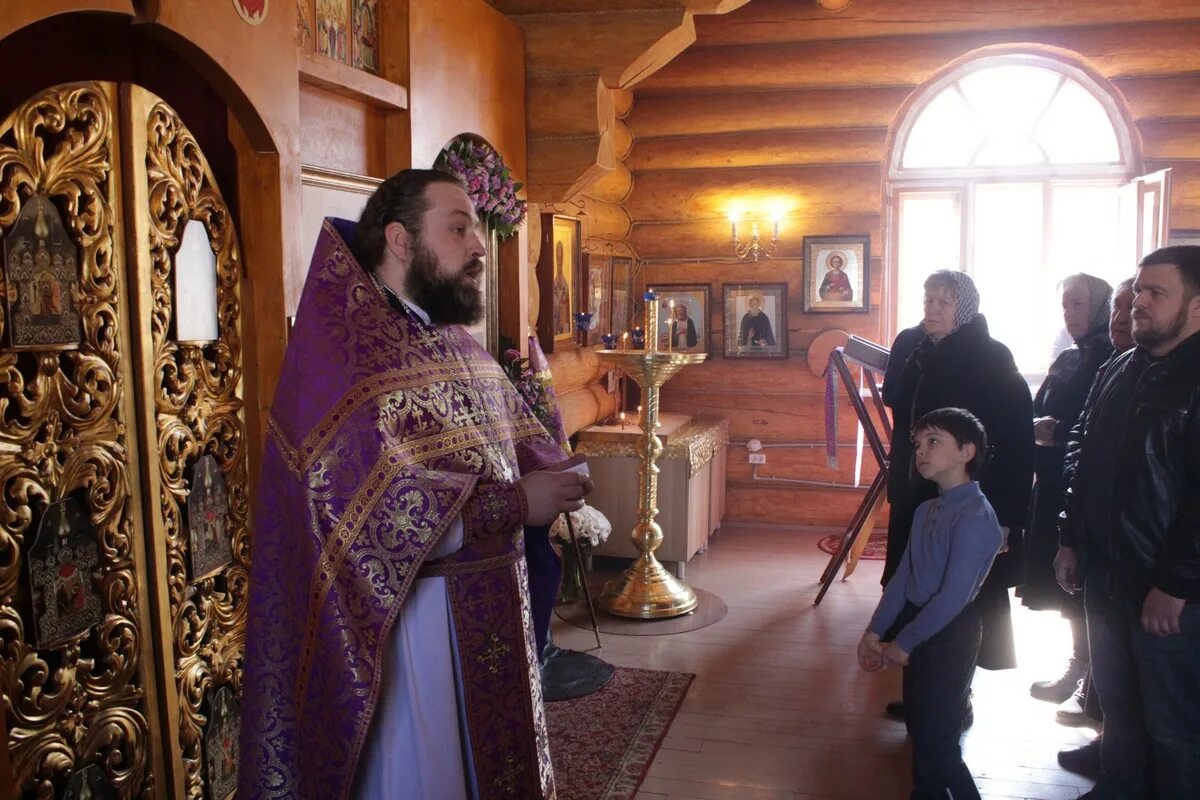 храм прп марии египетской в братеево. храм марии египетской в домодедово расписание богослужений. храм марии египетской в братеево духовенство. храм марии египетской расписание. настоятель храма марии египетской.