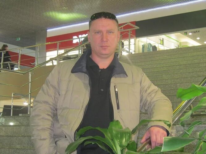 Сайт знакомств Барнаул, Михаил, 37 фото мужчины