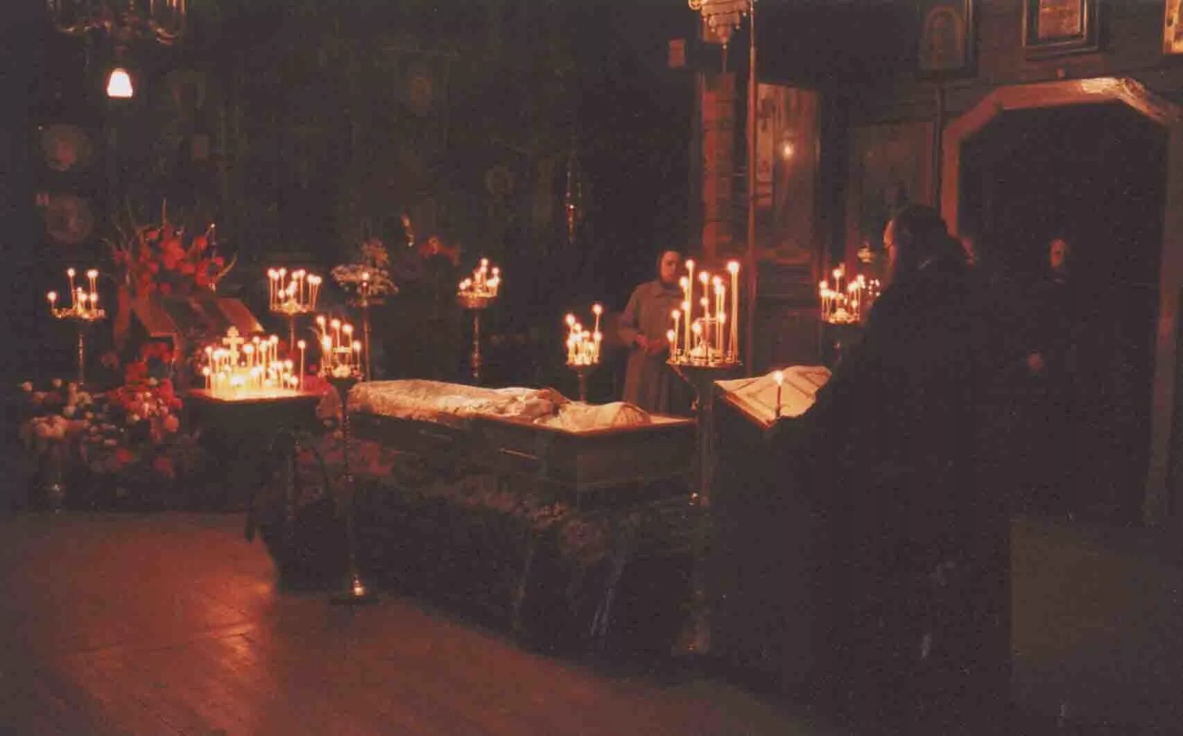 Православный обряд погребения. Похороны цадика израиля. Мусульманский обряд погребения. Траурная церемония по случаю. Смерть православие.