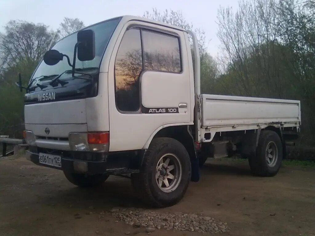 Приморье купить ниссан атлас цена фото Время бросать камни. Nissan Atlas, 2 л, 2005 года плановое ТО DRIVE2