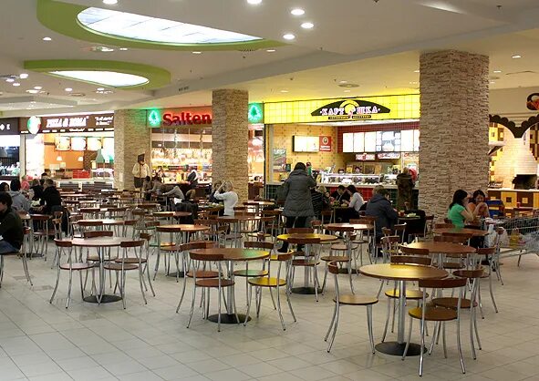 Вавилон фудкорт. Тц золотой вавилон ресторанный дворик. Золотой вавилон ростов фудкорт. Фудкорт вавилон ростокино. Вавилон фудкорт.