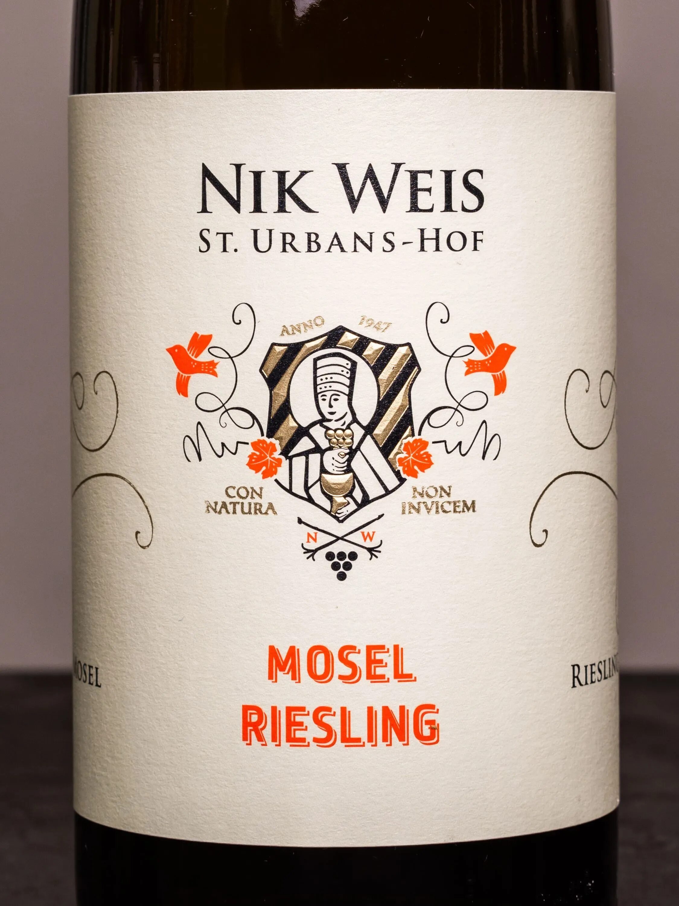 Вино Урбан Рислинг Мозель. Рислинг Urban Nik Weis. Вино Nik Weis. Nik Weis Urban Riesling. Nik weis riesling