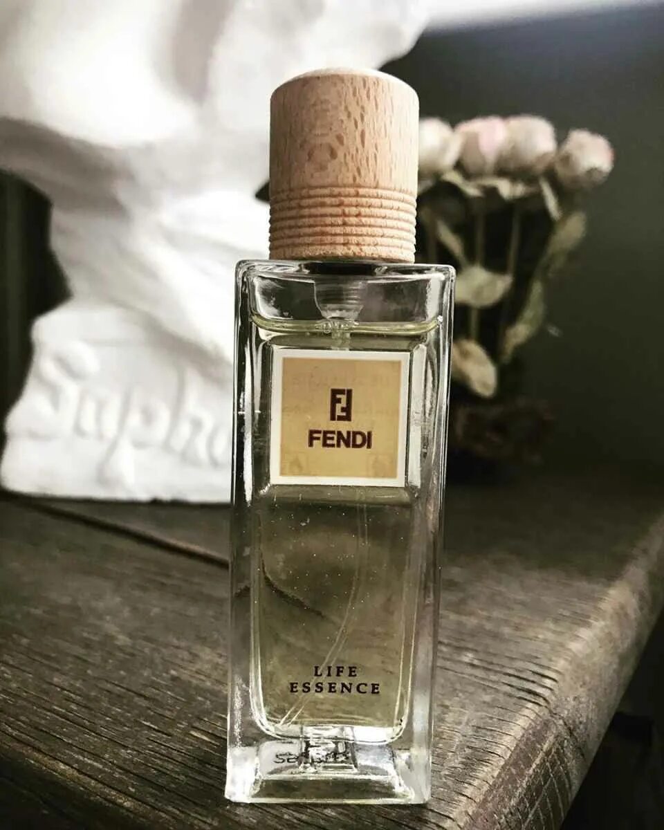 Fendi Life Essence. Фенди Life Essence мужской. Духи Fendi Life Essence. Fendi Life Essence EDT 10ml.