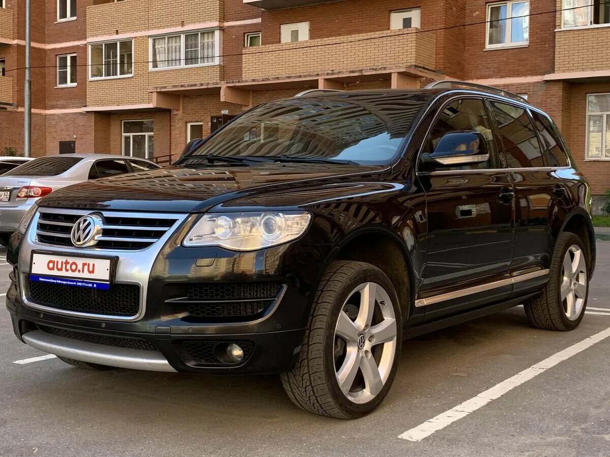 Купить фольксваген туарег 1. VW Touareg 2008. Volkswagen Туарег 2008. Volkswagen Touareg 2008 Рестайлинг. Volkswagen Touareg 1 Рестайлинг 2008.