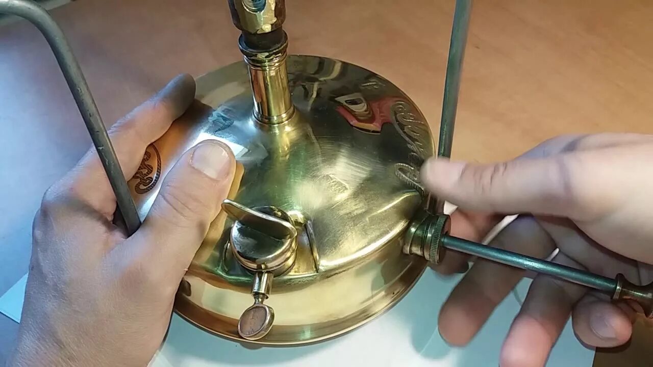 Подчиняет примус. Форсунка примуса рекорд 1. форсунка примуса шмель 2. примус рекорд 1 насос. обратный клапан насоса примуса рекорд.