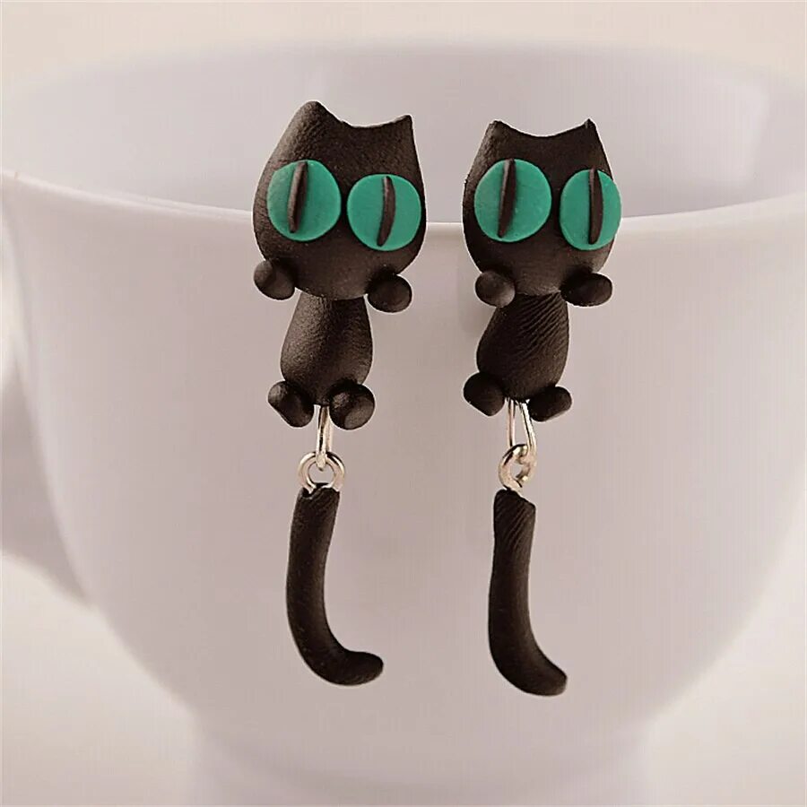 Серьги коты. Серьги котики. серьга кот. серёжки с котиками. серёжки в виде кошки.