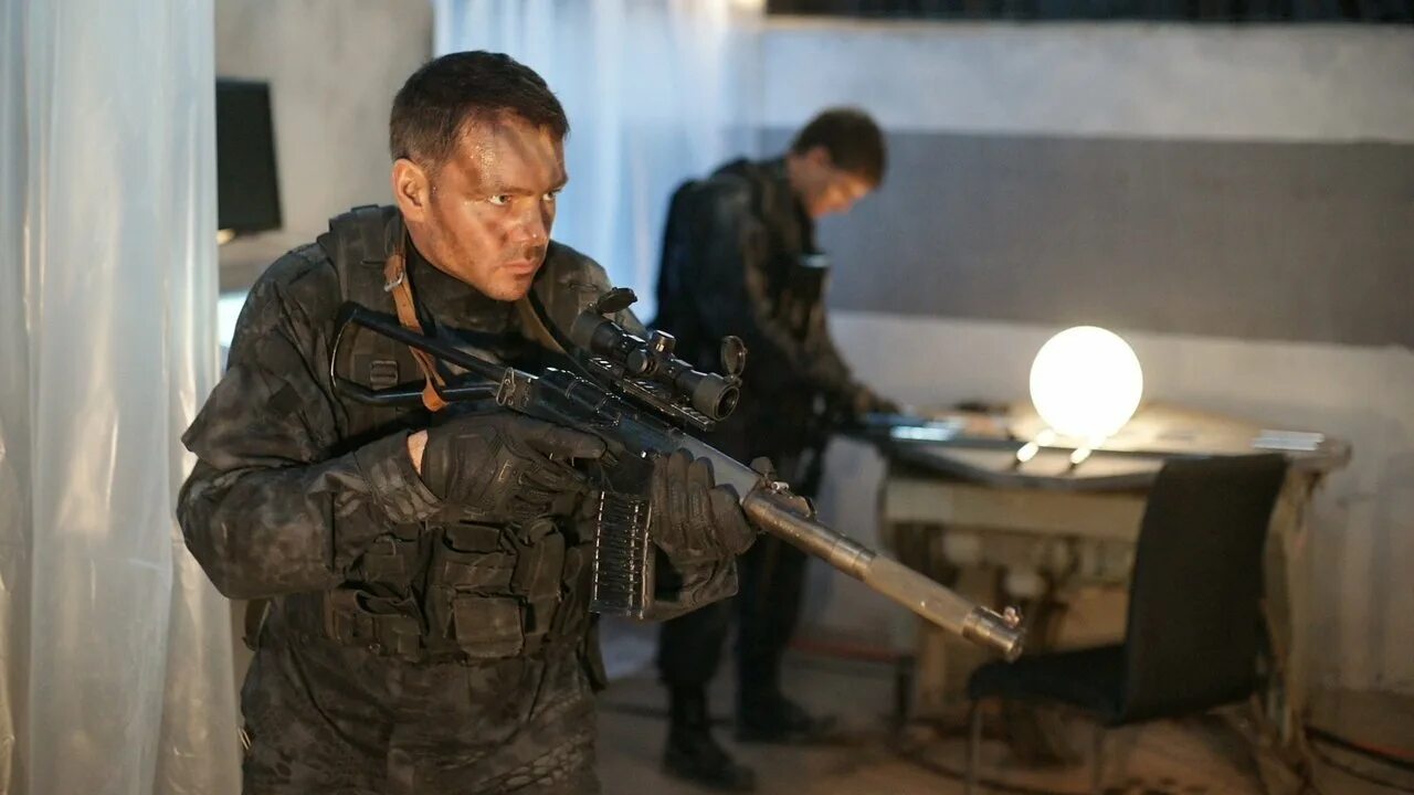 Российские хорошие современные боевики. Уцелевший (2013). Российские хорошие современные боевики. Уцелевший (военныи, боевик, драма)2013. Российские хорошие современные боевики.