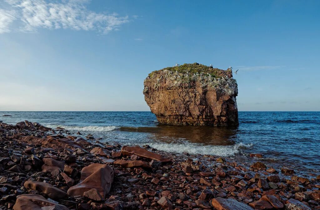 Кольский терский берег. Мыс корабль кольский полуостров. Мыс корабль терский берег. Мыс корабль терский берег аметисты. Аметистовый мыс терский берег.