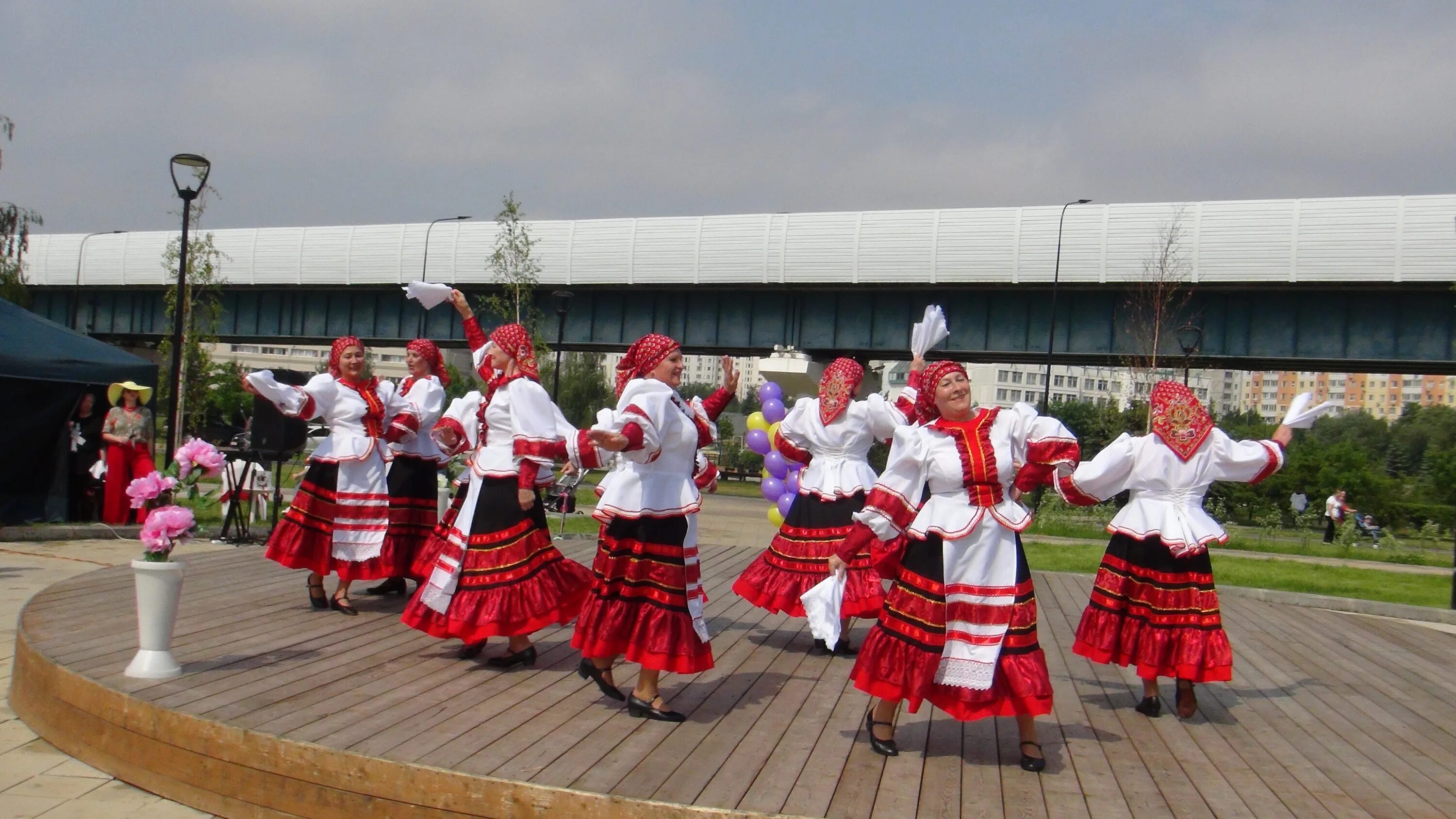 московское долголетие в праздники