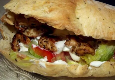 Пита с мясом и овощами