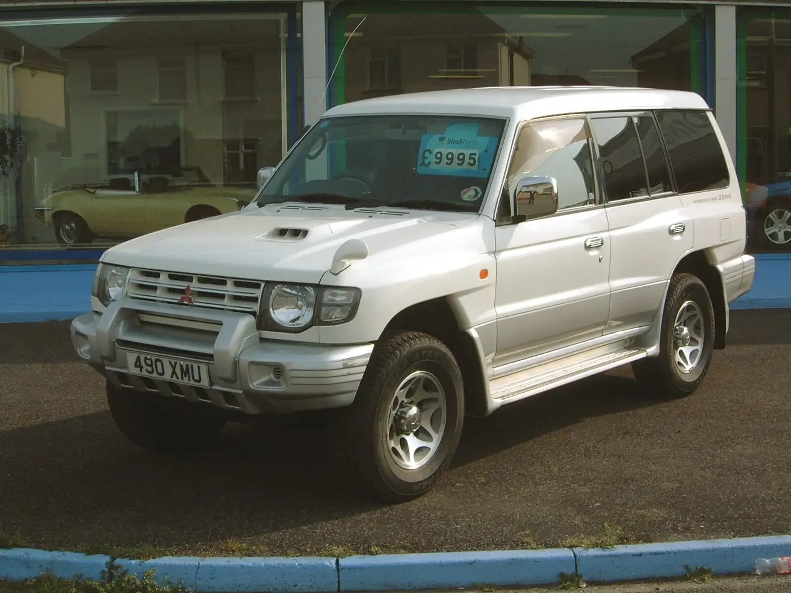 Мицубиси 2000г. Mitsubishi Pajero 1997. Мицубиси Паджеро 1997. Mitsubishi Pajero II 1997. Мицубиси Паджеро 1997-2000.