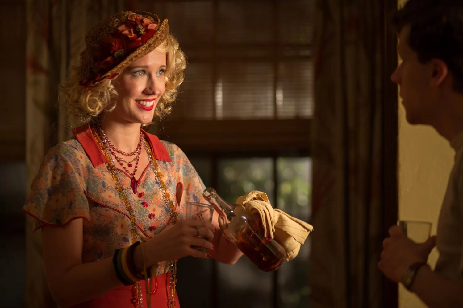 Елена север скачки. Елена север монте-карло. Светская жизнь фильм. Светская жизнь кадры. Светская жизнь шерил ли.