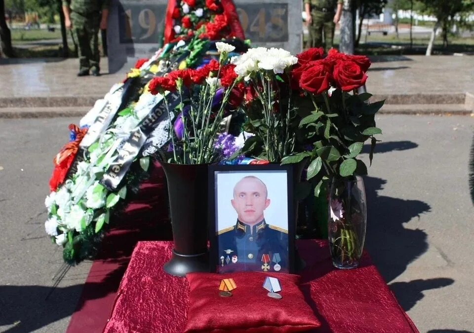 Список погибших на гурьянова. Похороны погибших татарстанцев в сво.