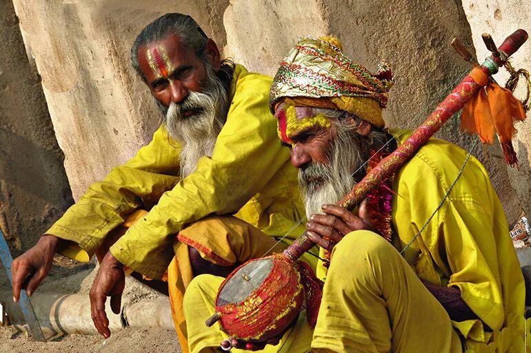 Лингаята. Ганга сагара мела 2022. Наместник в индии. Брахманы кшатрии вайшьи шудры. Каста брахманов.