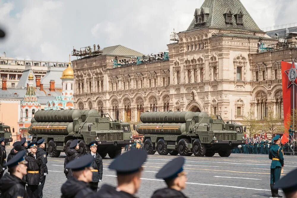 Видео парада победы в москве. Парад Победы на красной площади 2022. Парад на красной площади 9 мая. Парад на красной площади 2022 техника. Парад 9 мая 2022 в Москве.