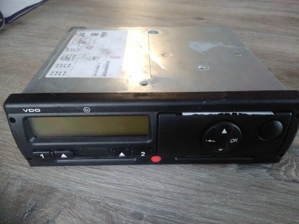 Тахограф vdo под 12в. Тахограф бу. Тахограф ивеко. Тахограф касби дт 20. Тахограф бу ивеко.