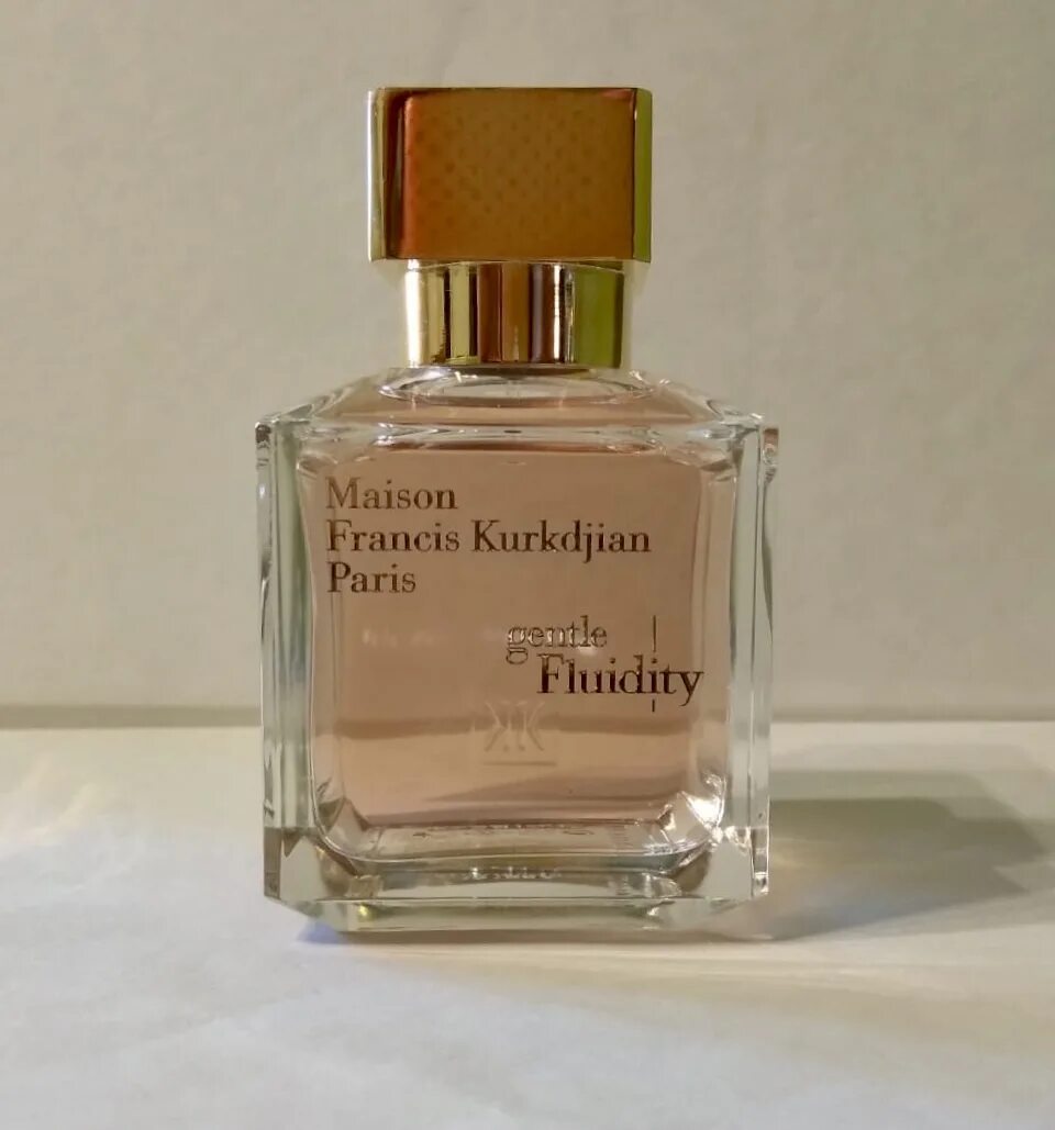 Maison gold. Kurkdjian gentle fluidity Gold. Духи Maison Francis Kurkdjian gentle fluidity Paris. Maison Francis Kurkdjian gentle fluidity Gold. Fluidity Silver Francis Kurkdjian gentle fluidity.