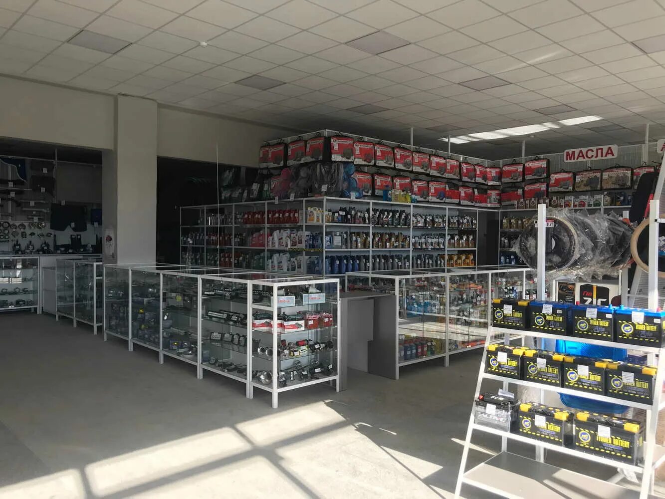 Магазин сирена минусинск. Сирена минусинск автозапчасти. Камазовский магазин. Магазин камазовских запчастей. Магазин запчастей минусинск.
