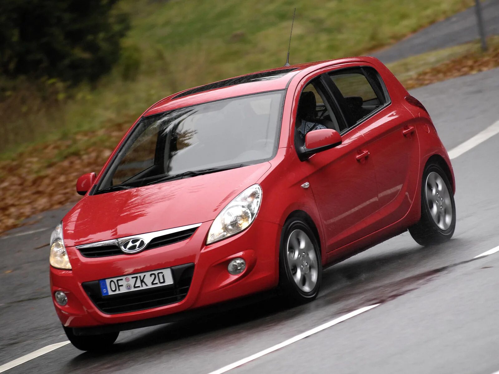 Марка машины малолитражки фото. Hyundai i20 малометражка. Hyundai i20 2008. Hyundai i20 2012. Хендай i20 2023.