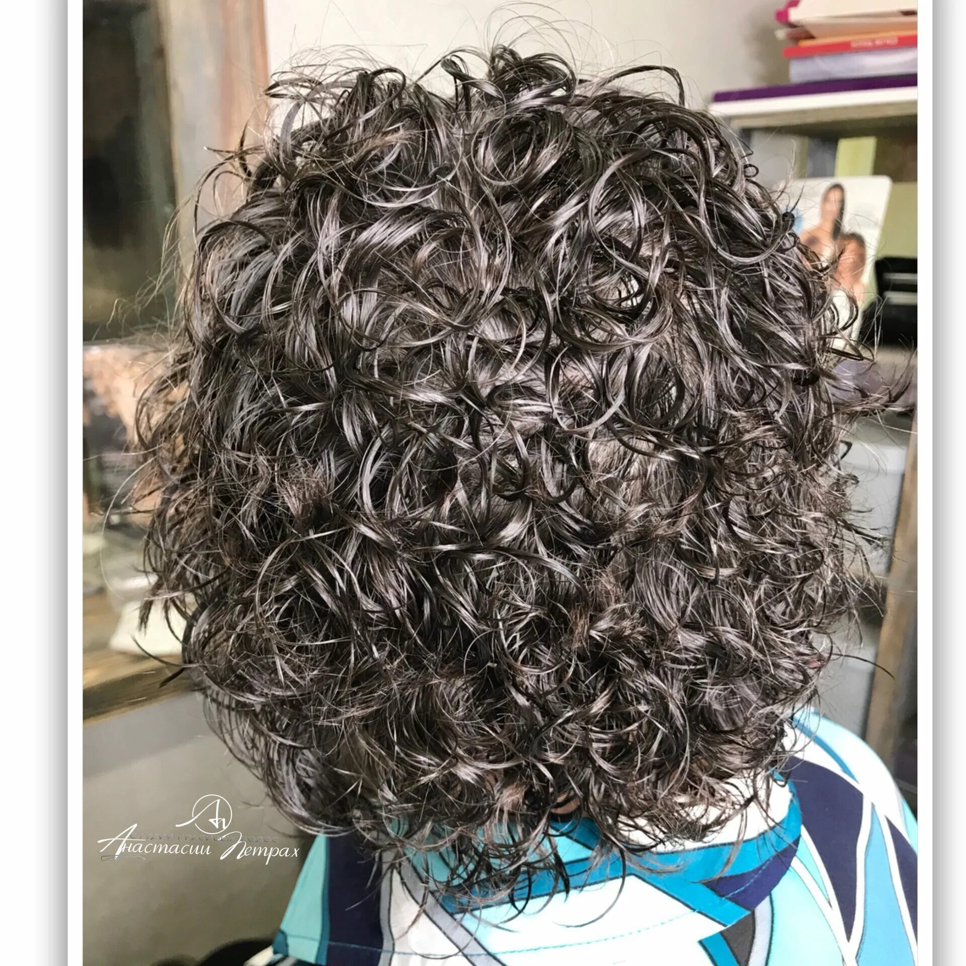 биозавивка 2023. Synergy биозавивка. биохимия для волос на средние волосы. биозавивка paul mitchell. биозавивка паул митчелл.