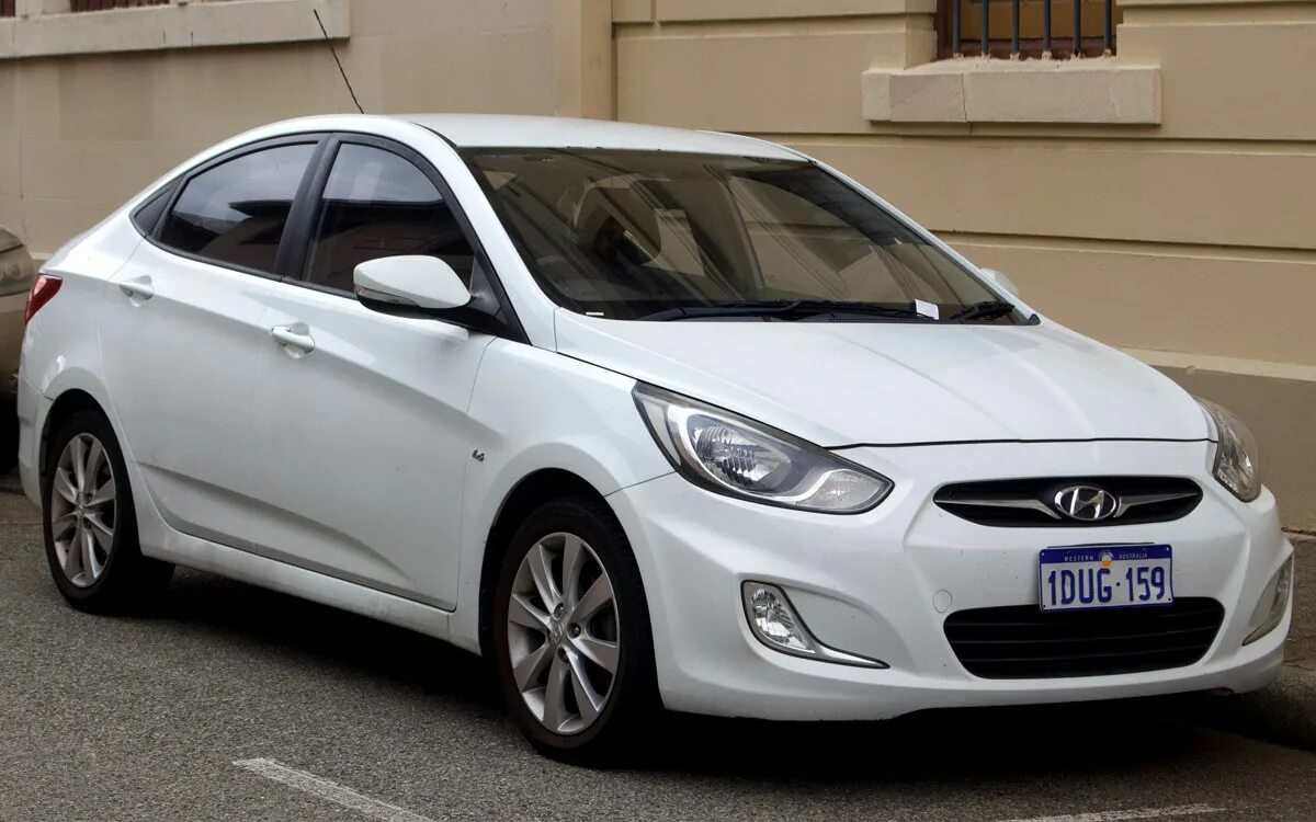 Accent 4. Hyundai accent 2012. hyundai accent 2012 хэтчбек. hyundai accent 2015. hyundai accent 2011.