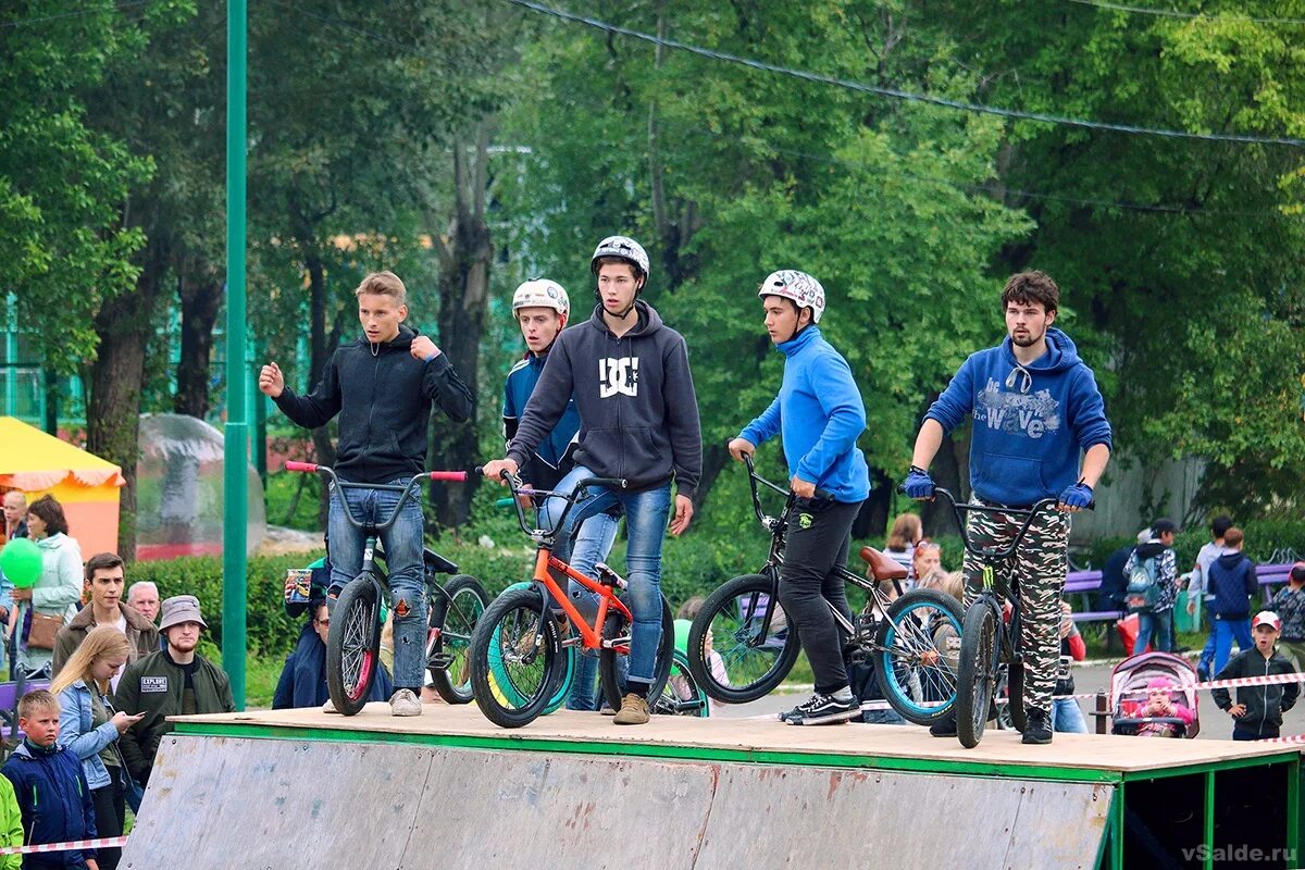 В салде вк. День города верхняя Салда. День города Салда верхняя Салда. День города верхняя Салда отметили по спортивному. День города в верхней Салде 2022.