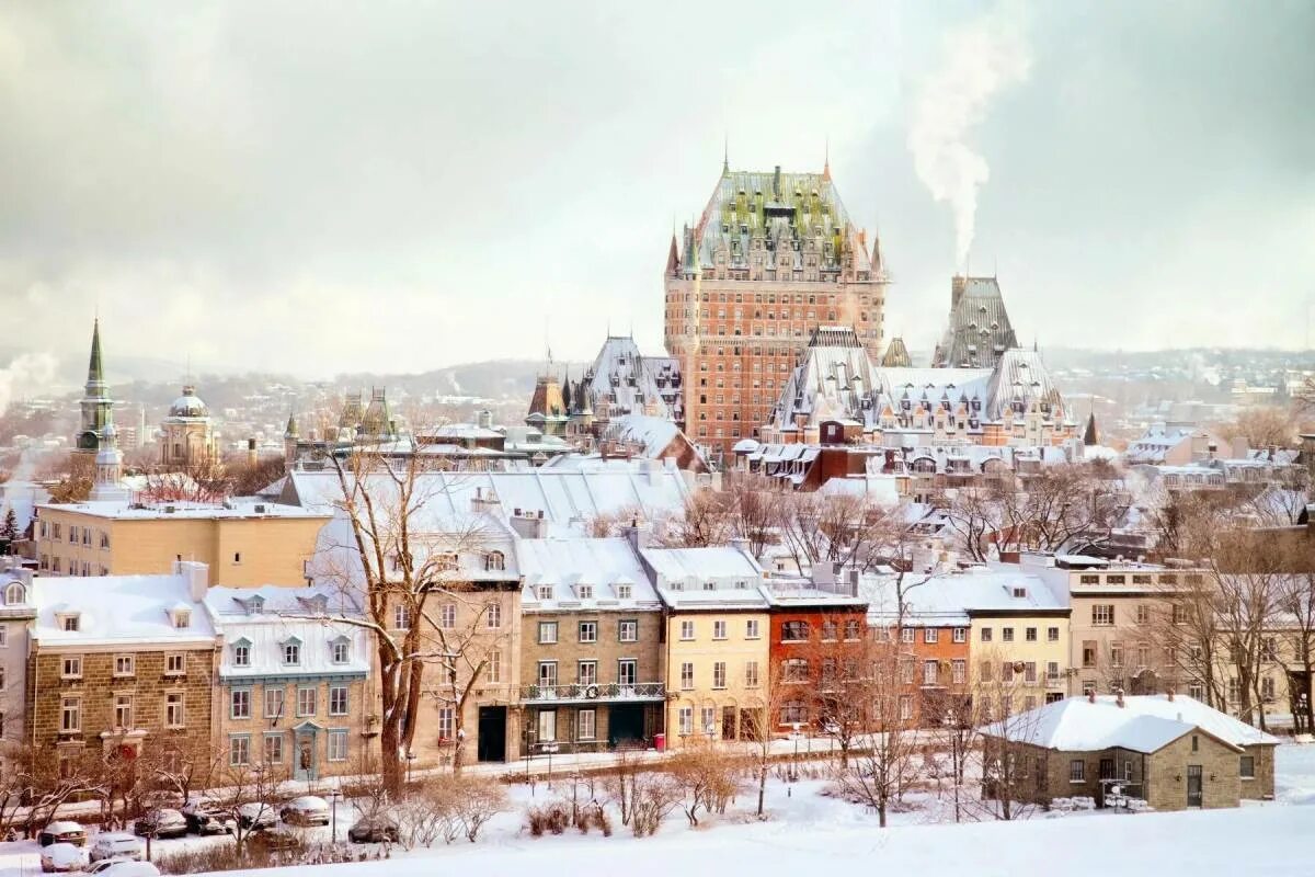 Города где зимою. Квебек Сити Канада. Зимний Квебек Канада. Квебек Канада зимой. Квебек Сити зимой.