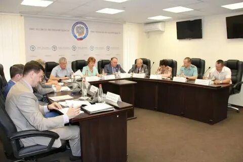 Налоговая 25 ростов телефон