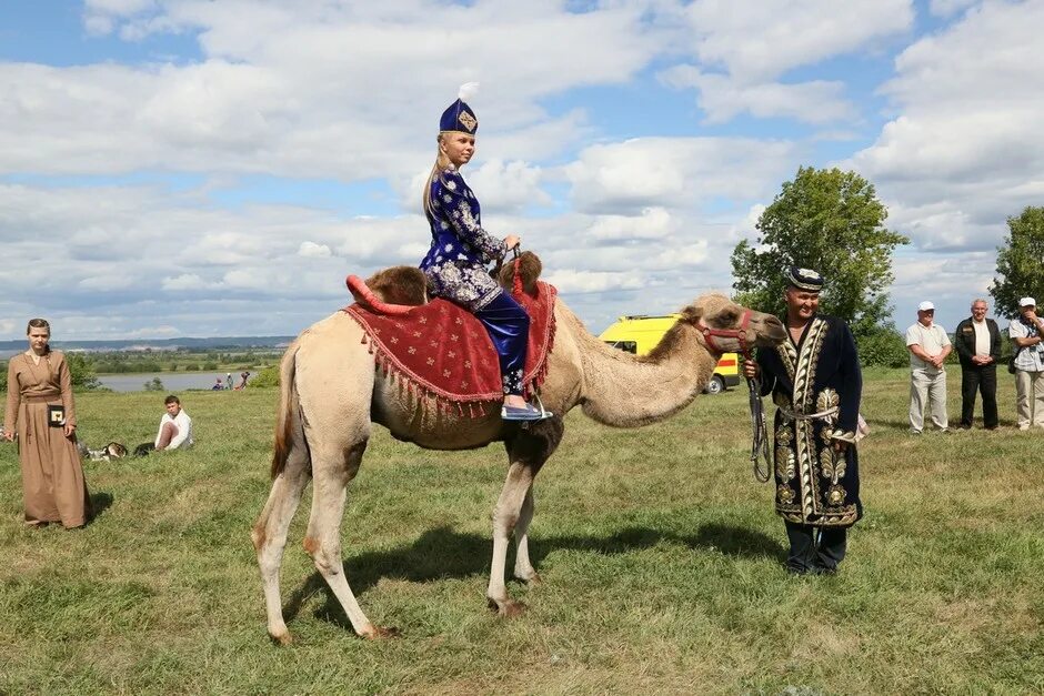 Волжские болгары (булгары). Болгар и свияжск. Традиционный татарский. Традиции народов болгарии. Традиционное занятие болгар.