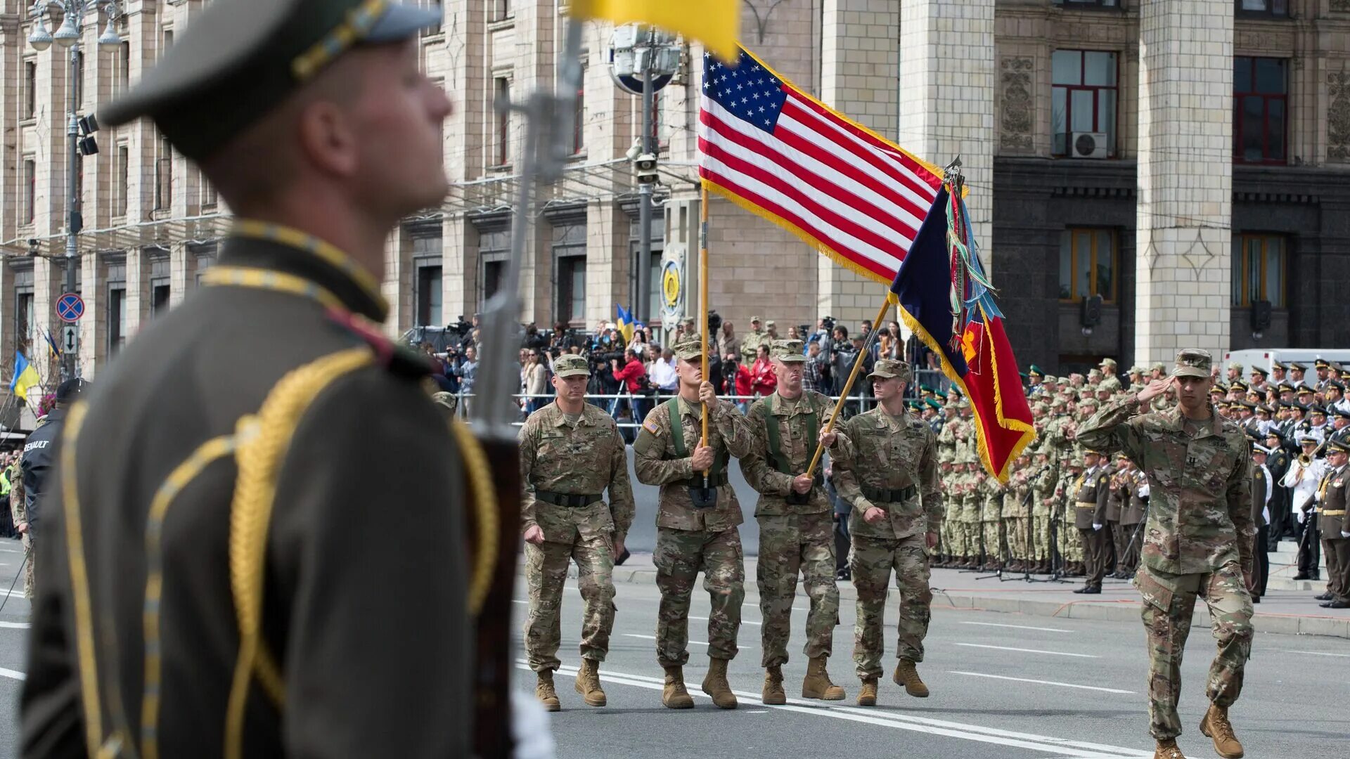 Американские войска на Украине. Украина НАТО. США НАТО Украина. Американские военные. Войска нато на украине последние новости