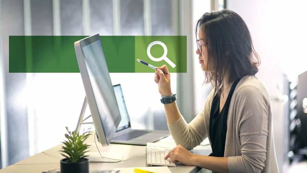 Seo studio ai. Seo оптимизация. seo специалист. сео продвижение фото. сео специалист картинки.