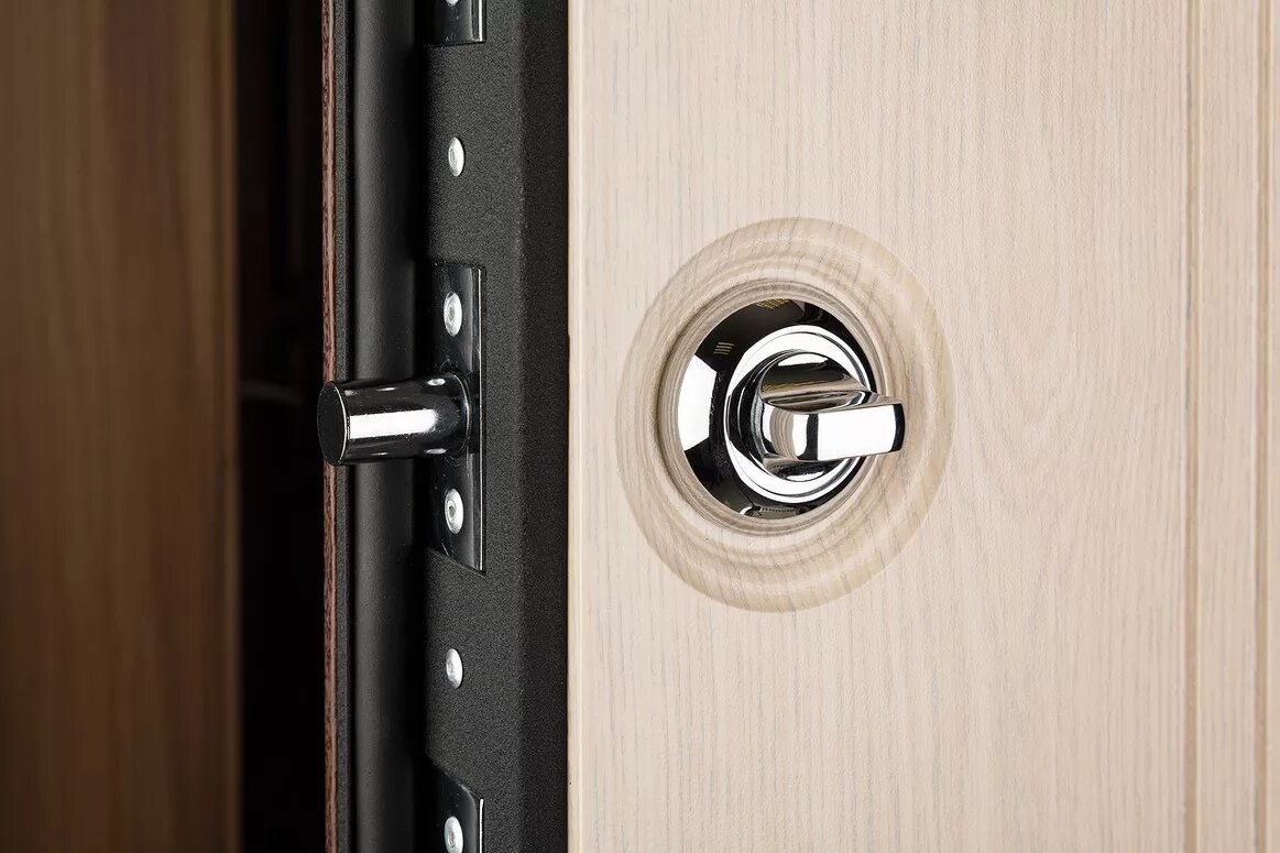 Master lock ml-200 ночная задвижка. Ночная задвижка апекс хром. Ночная задвижка апекс хром. Ночная задвижка на металлическую дверь. Защелка входной двери железной.