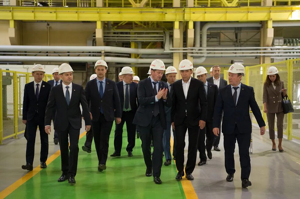 Уралмеханобр угмк. Уральская горно-металлургическая компания (угмк). Заводоуправление уралэлектромедь. Уралэлектромедь кировград. Завод в пышме угмк.