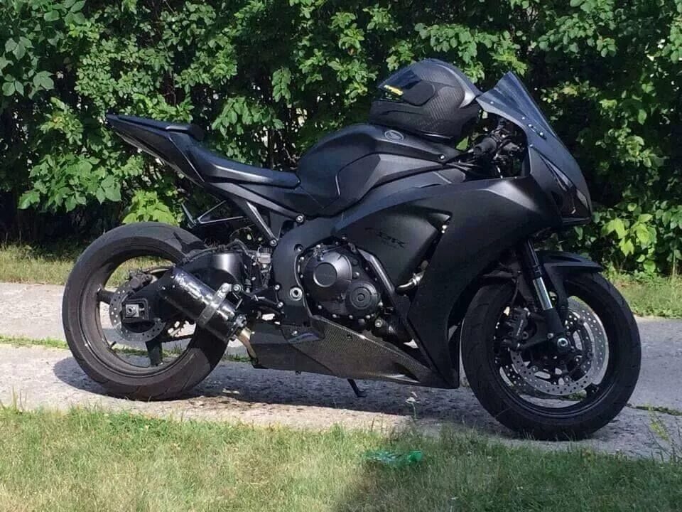 Cbr1100xx Black Matte. Мотик Ямаха чёрный матовый. Мотоцикл спортбайк Кавасаки матовый чёрный. Мотоцикл БМВ черный матовый.