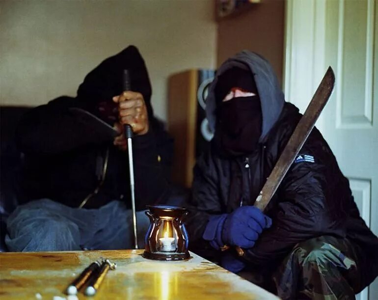 Криминальный. Мусульманские бандиты. Английские банды. Мусульманские гангстеры. Бандитизм.