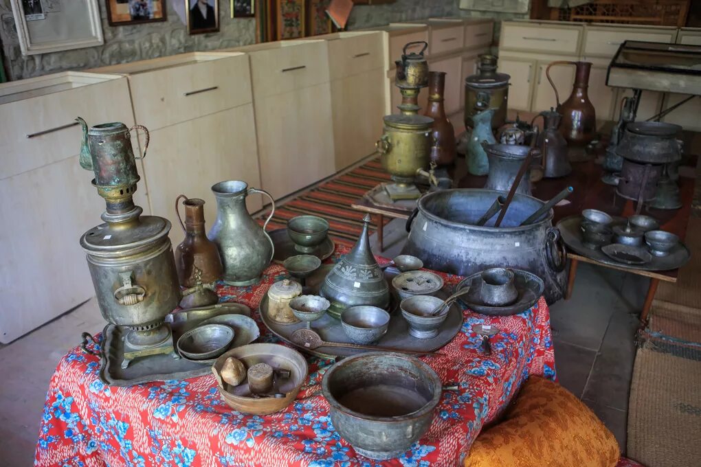 Старинная кухонная утварь. Продать утварь. Продать утварь. Продать утварь. Историко-краеведческий музей (лагич).