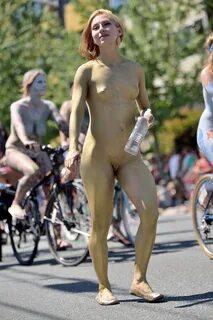 Exotic nude girls Seattle Fremont display