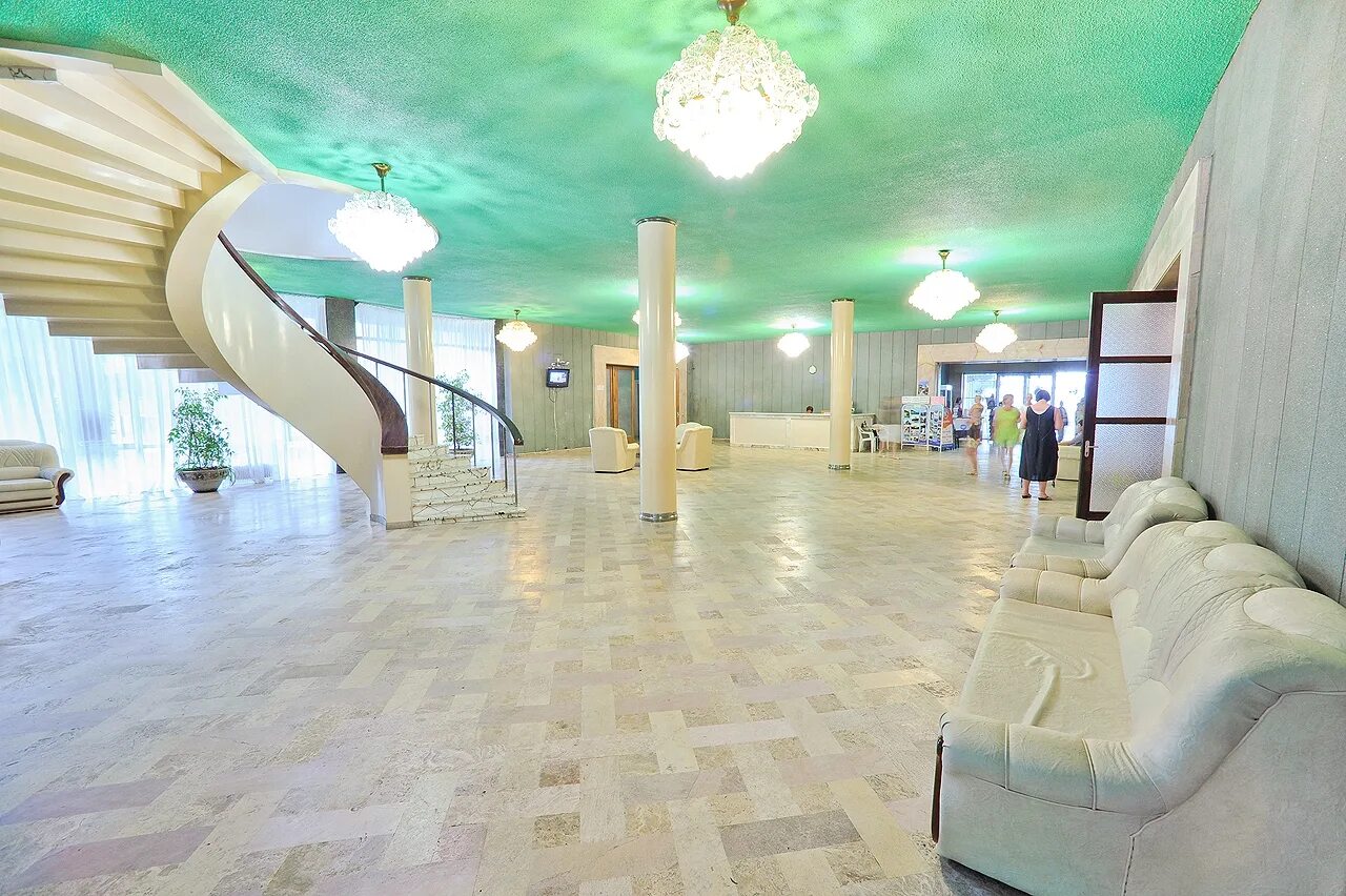 Амза парк отель абхазия гагра цены 2024. Амза парк отель Абхазия. Амза парк отель Абхазия Гагра. Пансионат Энергетик Гагра. Пансионат Энергетик Абхазия.