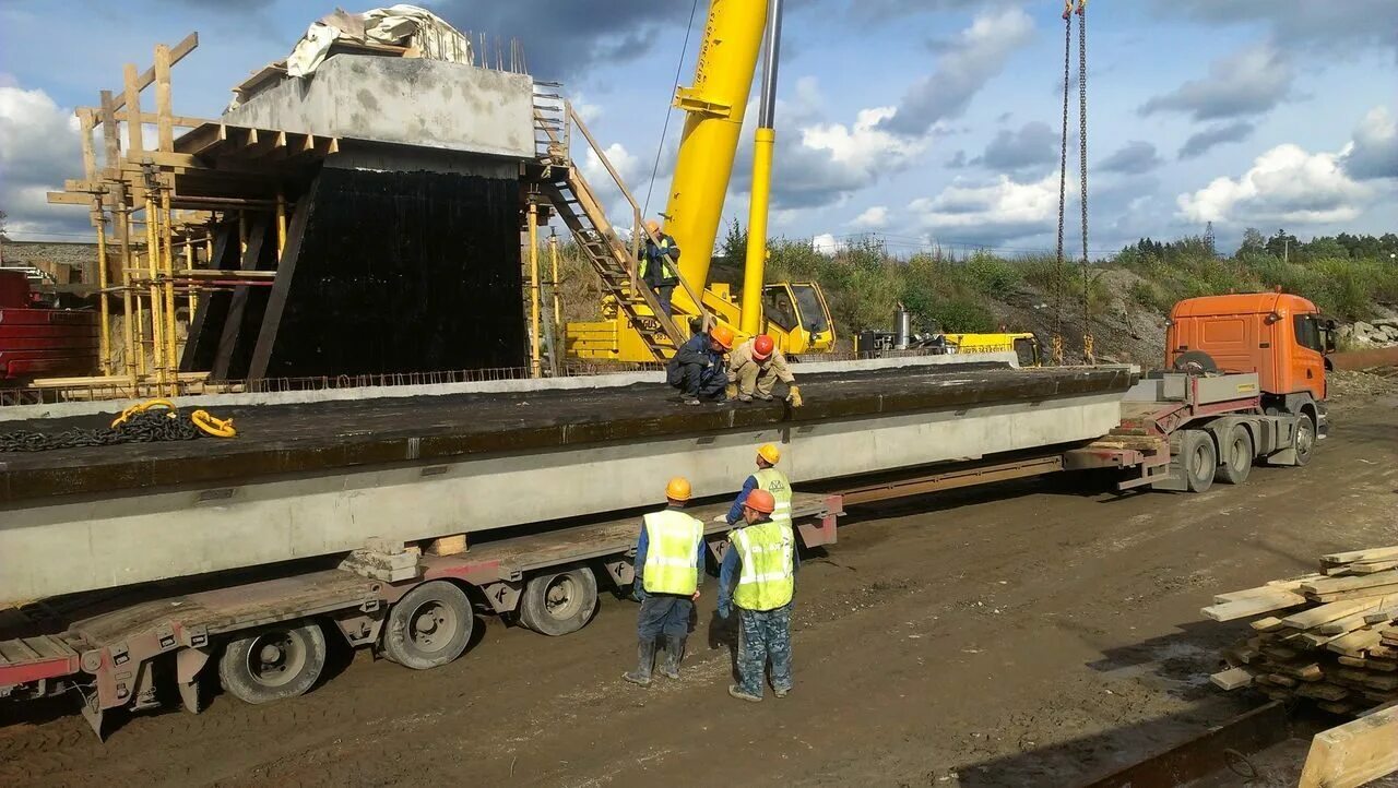 Самоуплотняющийся бетон. Разгрузка мостовых балок 33м. Самоуплотняющийся бетон состав. Мостовая балка б 1800. Консольная кран балка 10т.
