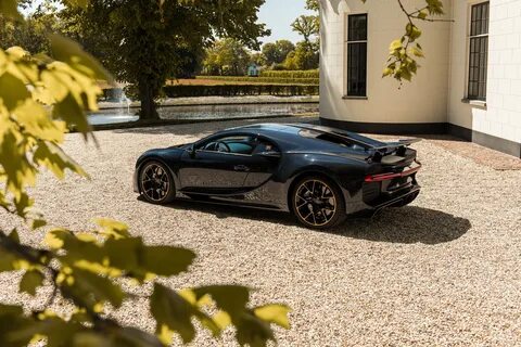 Новая bugatti chiron