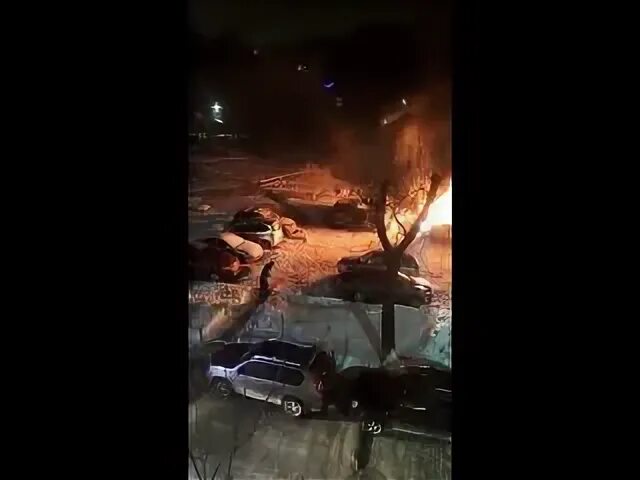 Сгоревшая машина в мариуполе. Ленинск кузнецкий сгорела машина. Пожар в осинниках сегодня. Ленинск кузнецкий сгорела машина. Ленинск кузнецкий сгорела машина.