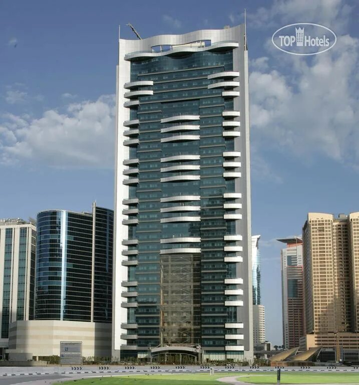 Отель в дубае first central hotel. First central hotel suites apartment. Ферст централ отель дубай. Отель first central hotel suites. First central hotel suites дубай.