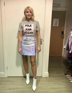 Pin on Holly Willoughby.